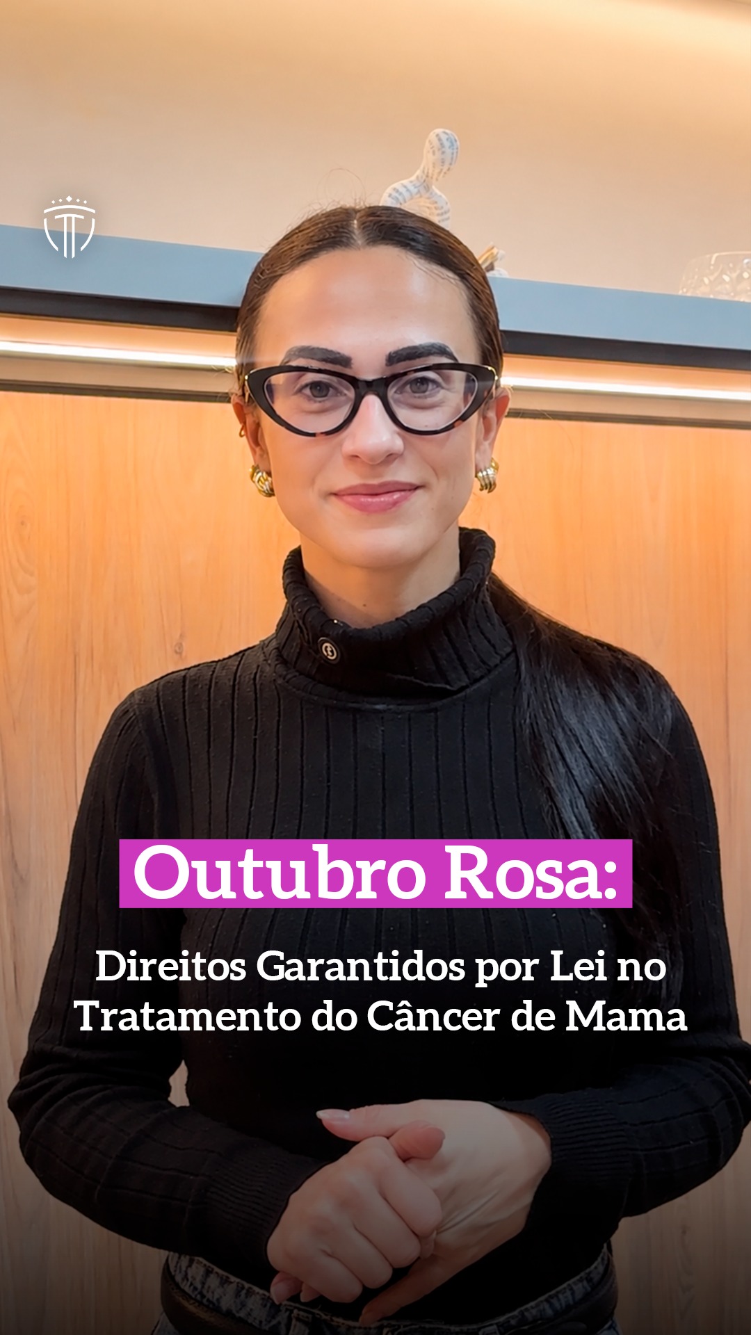 Neste Outubro Rosa, lembramos que o diagnóstico precoce salva vidas e que o conhecimento dos seus direitos traz mais segurança durante o tratamento.Garantias como o auxílio por incapacidade temporária, a isenção de imposto de renda e o saque do FGTS existem para amparar a mulher nesse momento.Em caso de dúvidas sobre como garantir o cumprimento desses direitos, procure ajuda especializada para receber a orientação adequada ao seu caso.A informação clara é um instrumento de suporte, dignidade e proteção.#OutubroRosa #DireitoPrevidenciario #DireitosDaPaciente #INSS #VedolimAdvogados